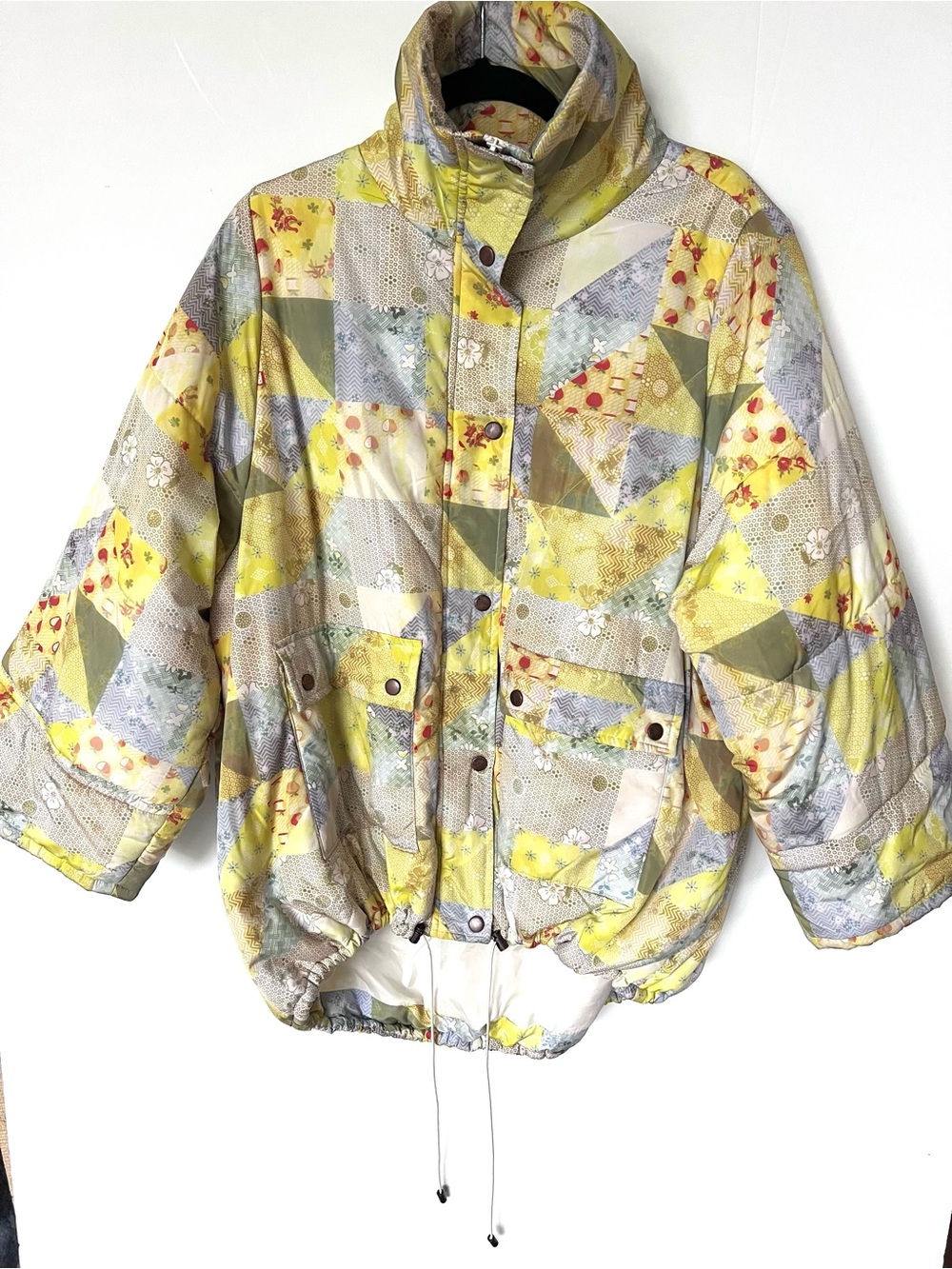 URBAN OUTFITTERS Uo Kit Printed Nylon
Puffer Jacket Parka